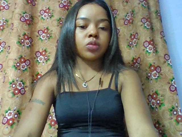 Elysa7 live cam on BongaCams