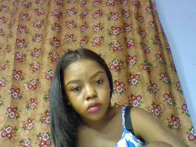 random live chat Elysa7