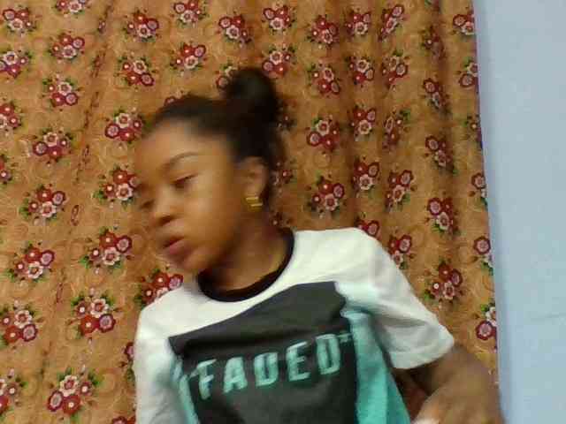 Elysa7 webcam