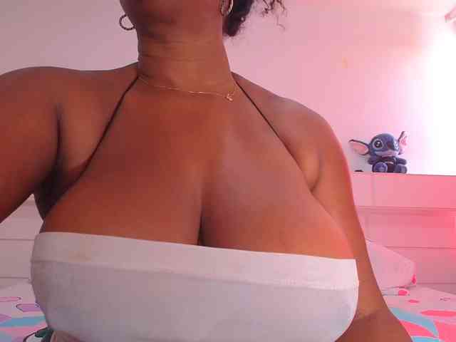 Afrobombshell