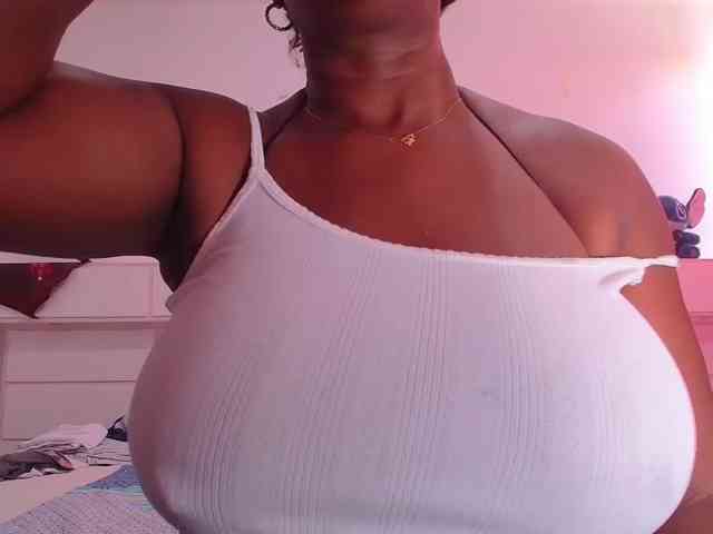 Afrobombshell