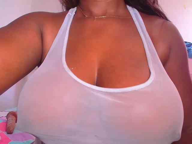 Afrobombshell