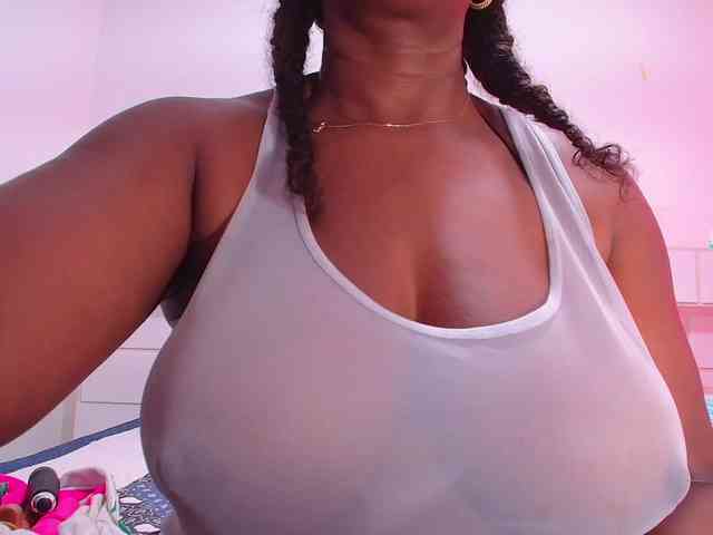 Afrobombshell