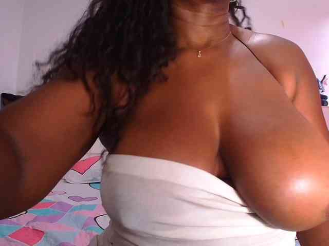 Afrobombshell