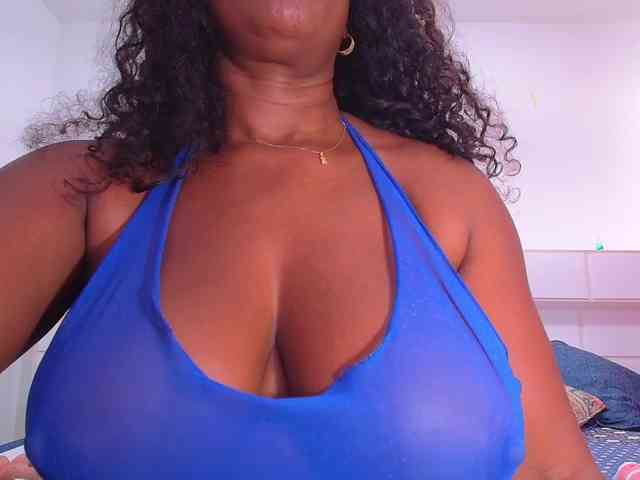 Afrobombshell