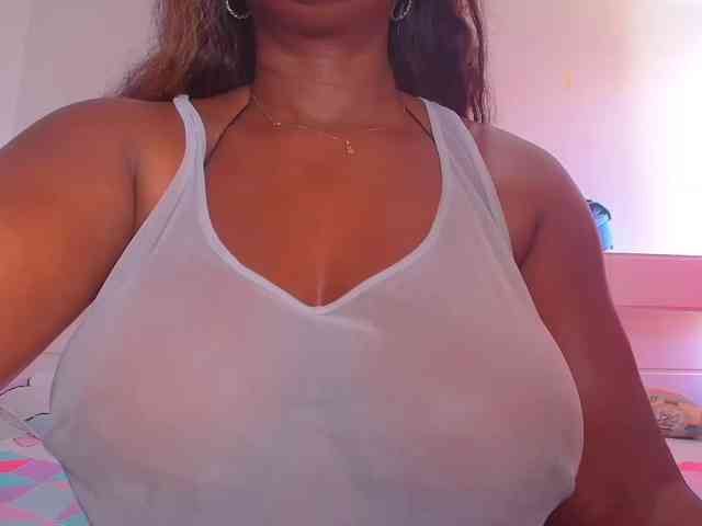 Afrobombshell