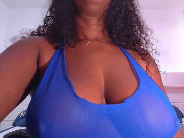 Afrobombshell