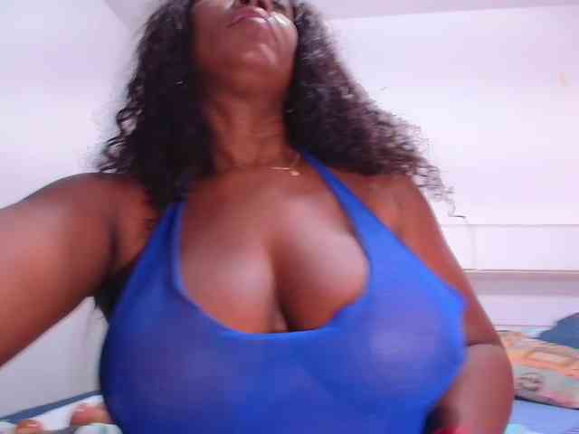 Afrobombshell