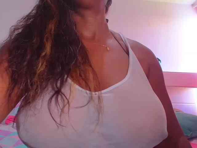 Afrobombshell