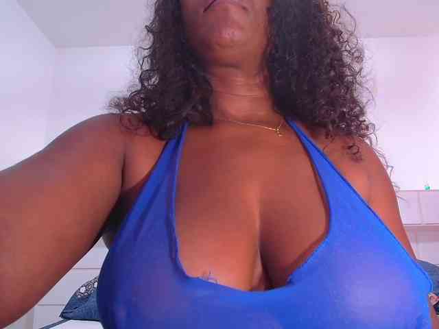 Afrobombshell