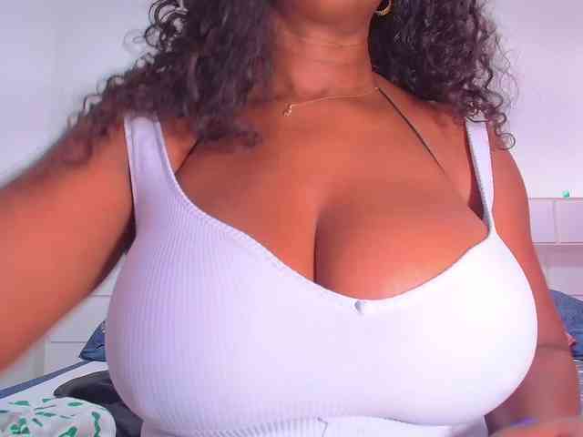Afrobombshell