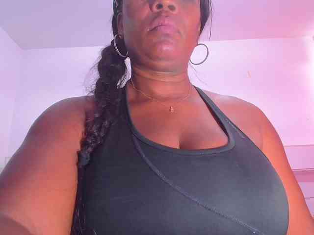 Afrobombshell
