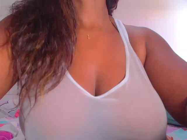 Afrobombshell