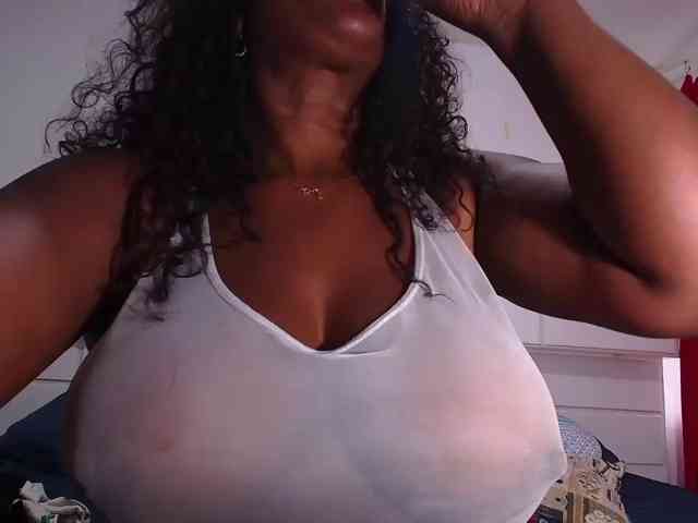 Afrobombshell