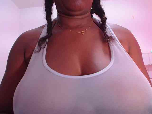 Afrobombshell