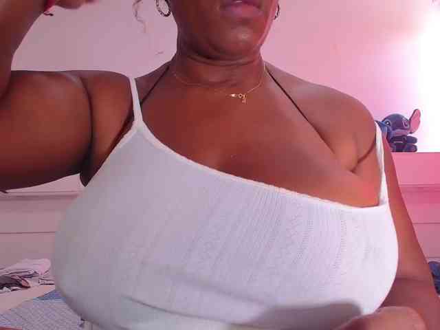 Afrobombshell