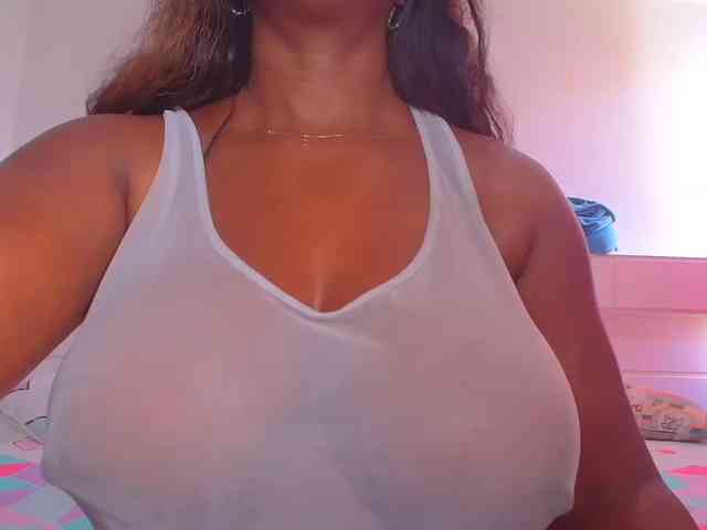 Afrobombshell