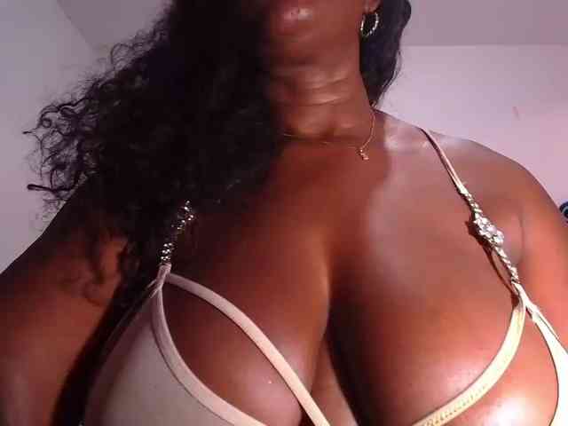 Afrobombshell