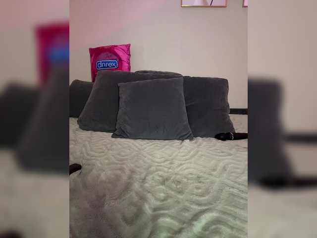 -Wet-Kitty- live cam on BongaCams