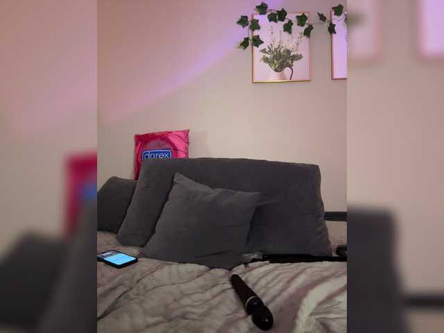 -Wet-Kitty- live cam on BongaCams