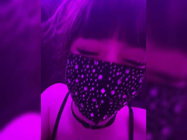 -Wet-Kitty- live cam on BongaCams