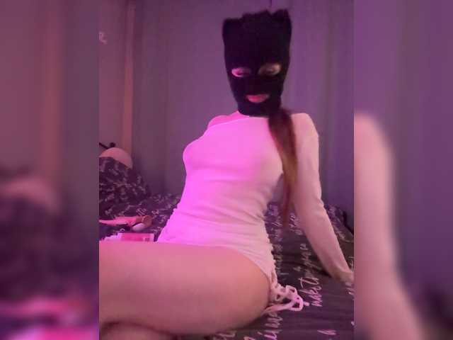 ExXXxstaZZZ's BongaCams show and profile