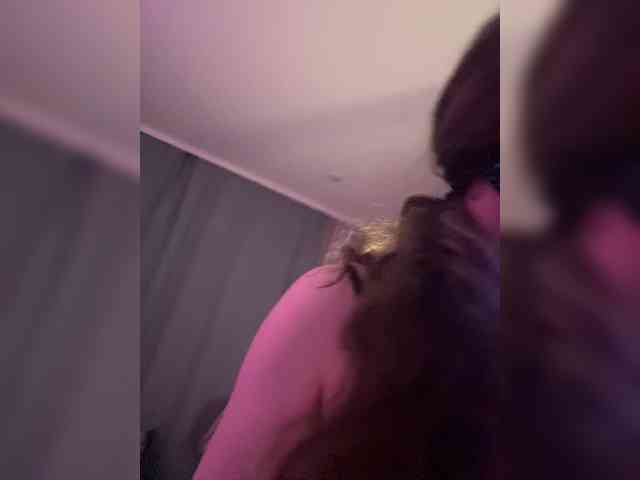 WetKitty webcam