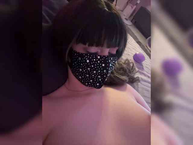 WetKitty webcam