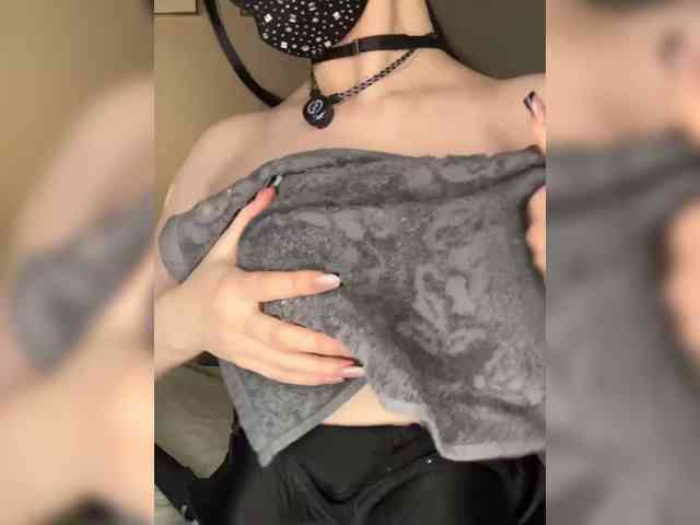 -Wet-Kitty- live female cam on bongacams