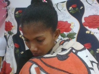 Lyah7a's Live Webcam