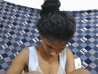 Lyah7a's Live Webcam