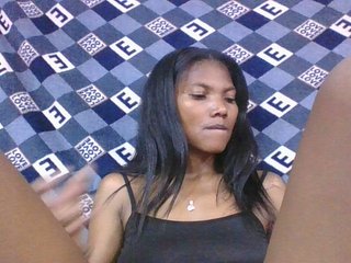 Lyah7a's Live Webcam