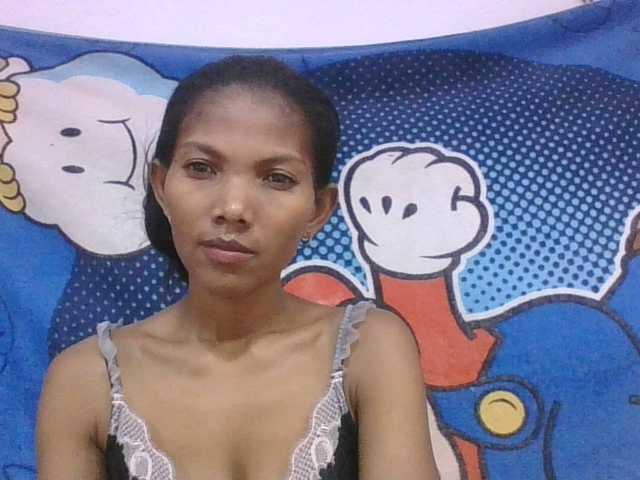 Lyah7a live cam on BongaCams