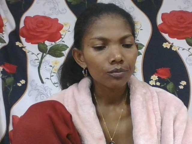 Lyah7a live webcam show