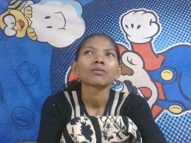 Lyah7a live cam on BongaCams