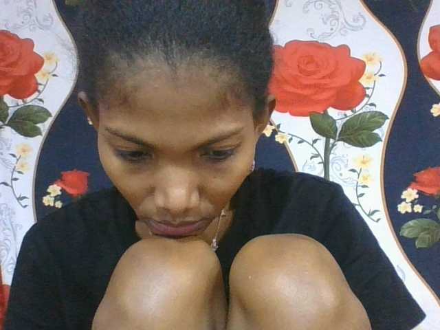Lyah7a live webcam show
