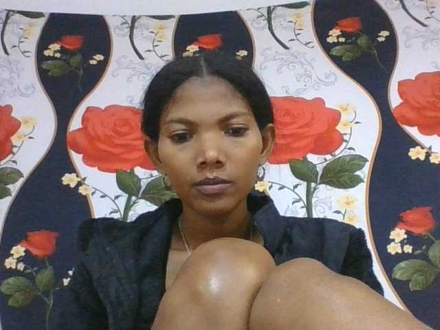 Lyah7a live webcam show