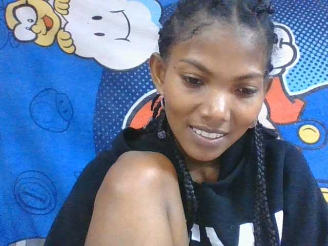 Lyah7a live webcam show