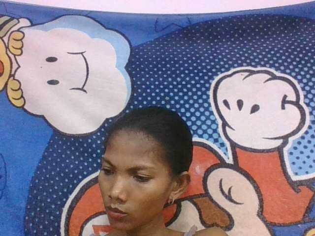 Lyah7a live cam on BongaCams