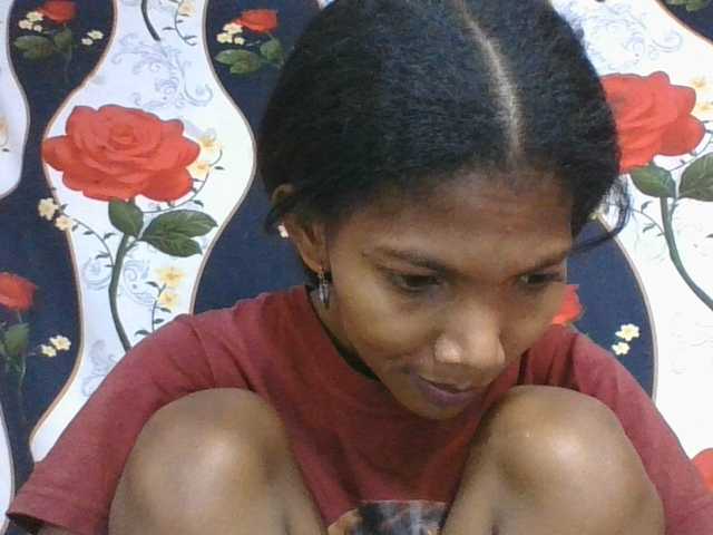 Lyah7a live cam on BongaCams