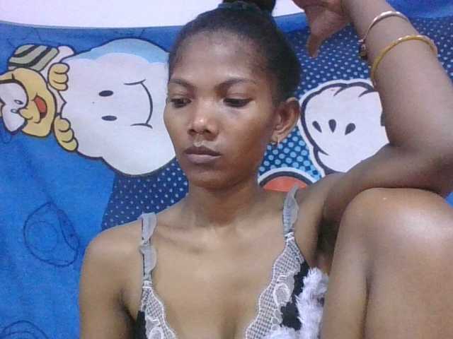 Lyah7a live cam on BongaCams