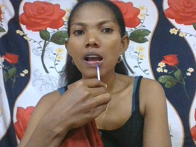 Lyah7a live webcam show