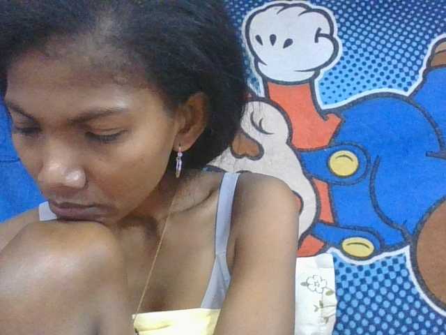 Lyah7a live cam on BongaCams