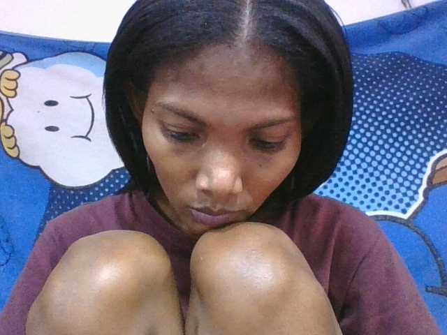 Lyah7a live cam on BongaCams