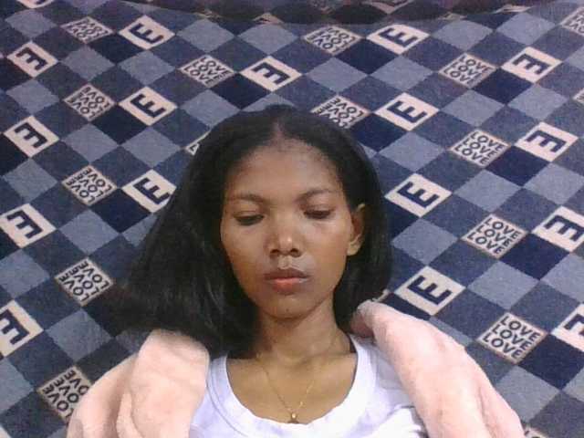 Lyah7a live cam on BongaCams