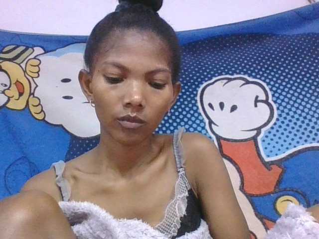 Lyah7a live cam on BongaCams