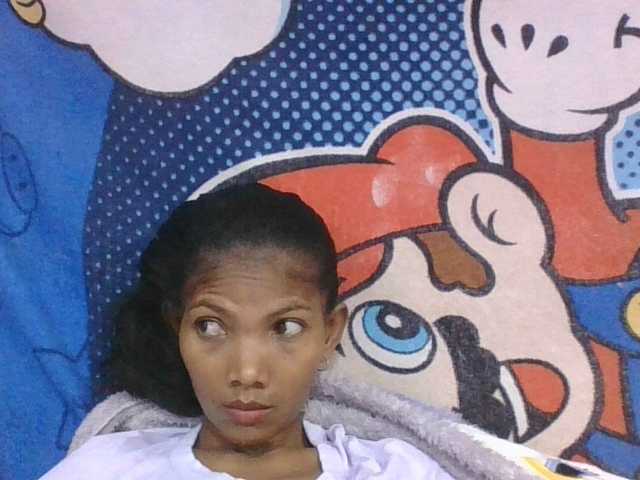 Lyah7a live cam on BongaCams