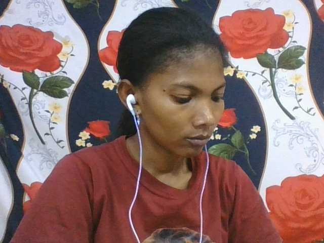 Lyah7a live cam on BongaCams