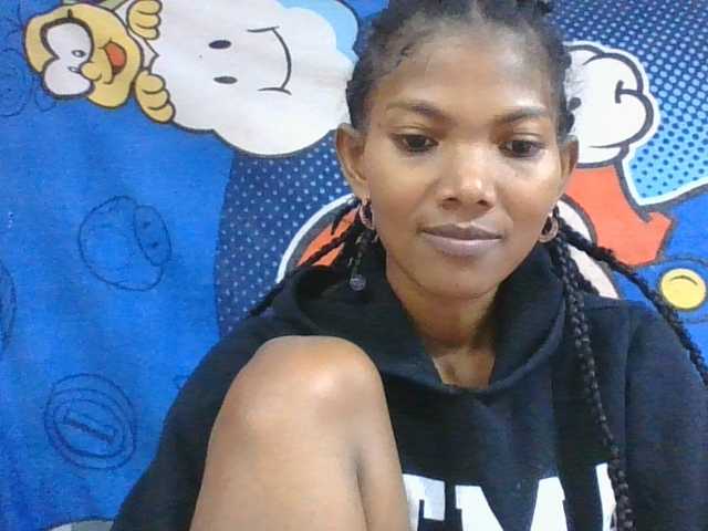 Lyah7a live webcam show