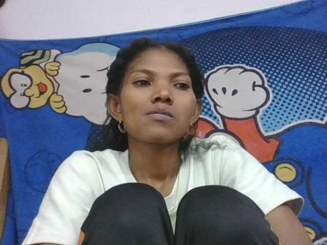Lyah7a live webcam show
